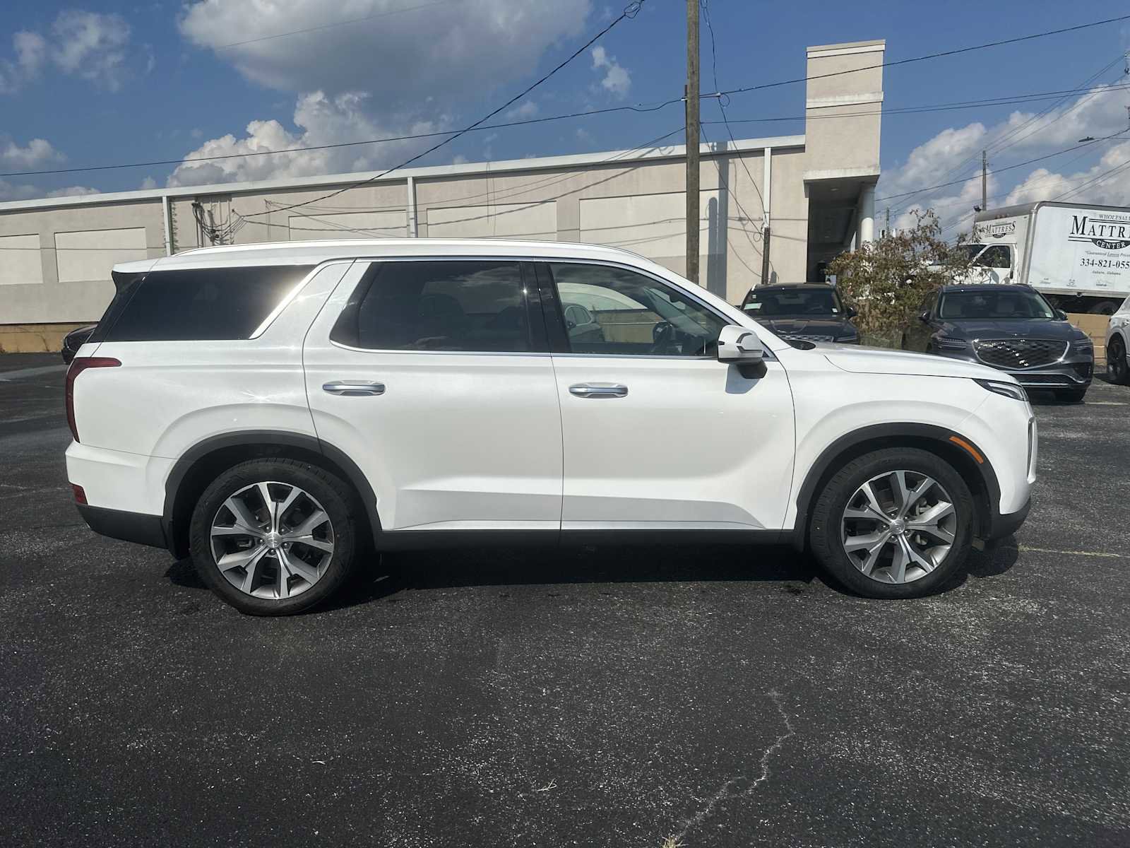 Certified 2022 Hyundai Palisade SEL w/ 8P Bench Seat Package image 5