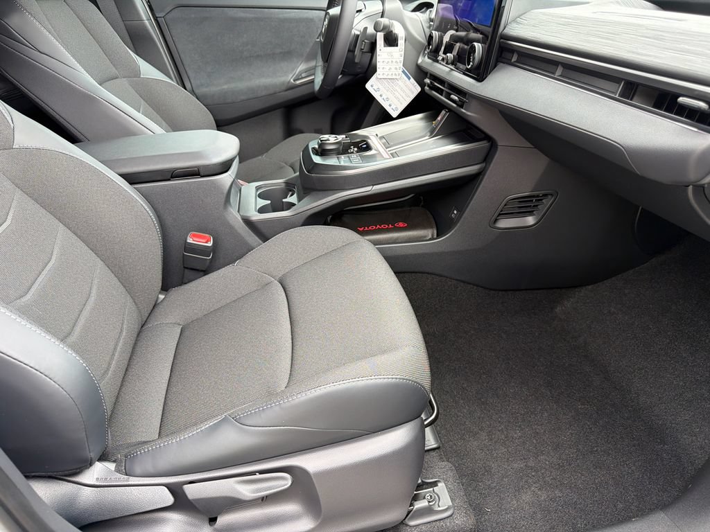 New 2026 Toyota C-HR AWD/4WD image 17