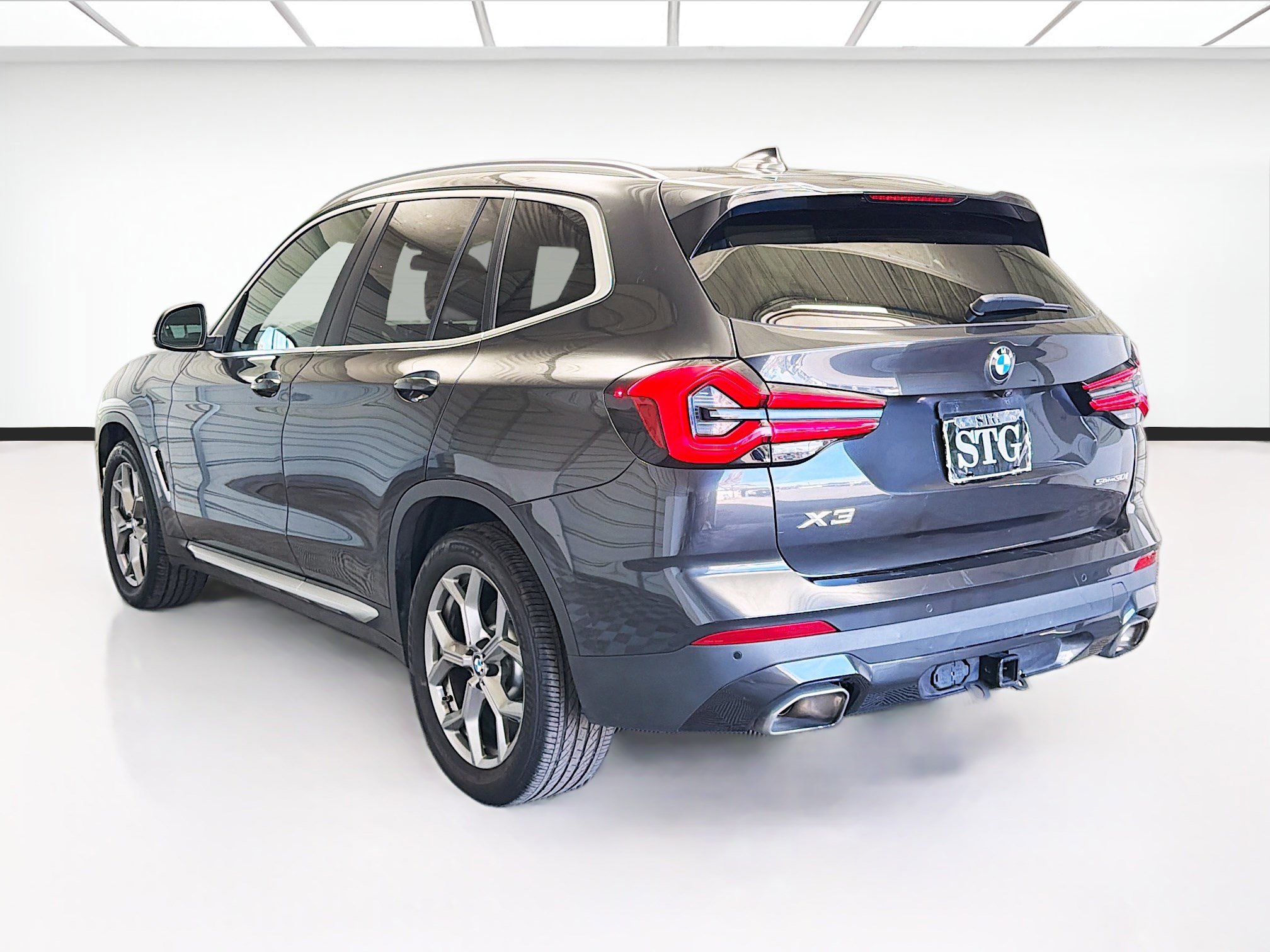 Used 2023 BMW X3 sDrive30i w/ Convenience Package RWD image 6