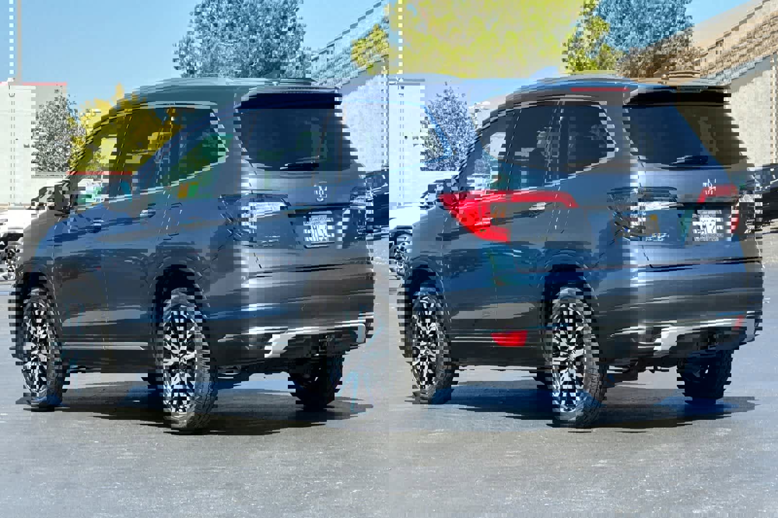 Used 2019 Honda Pilot Touring image 7