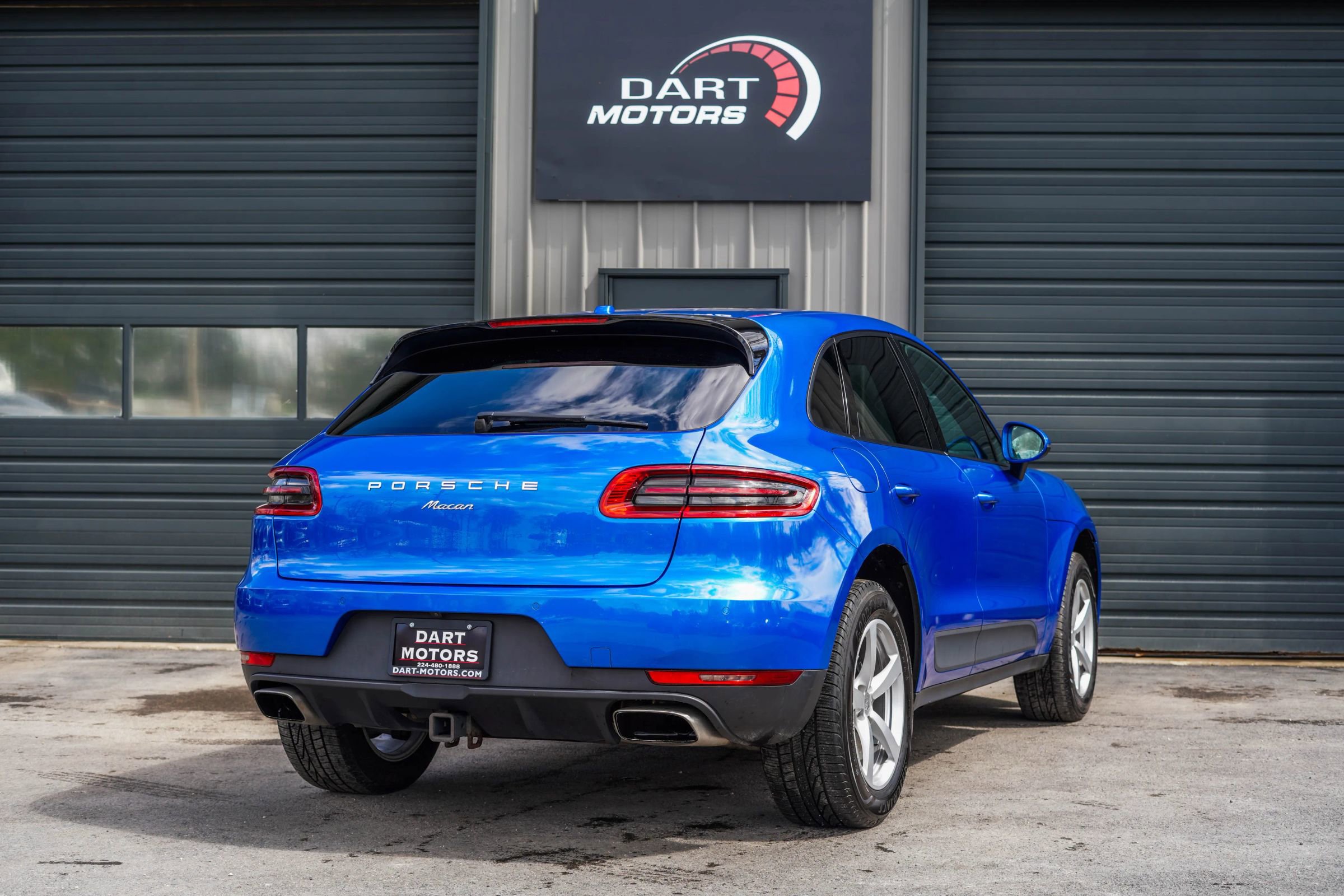 Used 2017 Porsche Macan AWD/4WD image 7