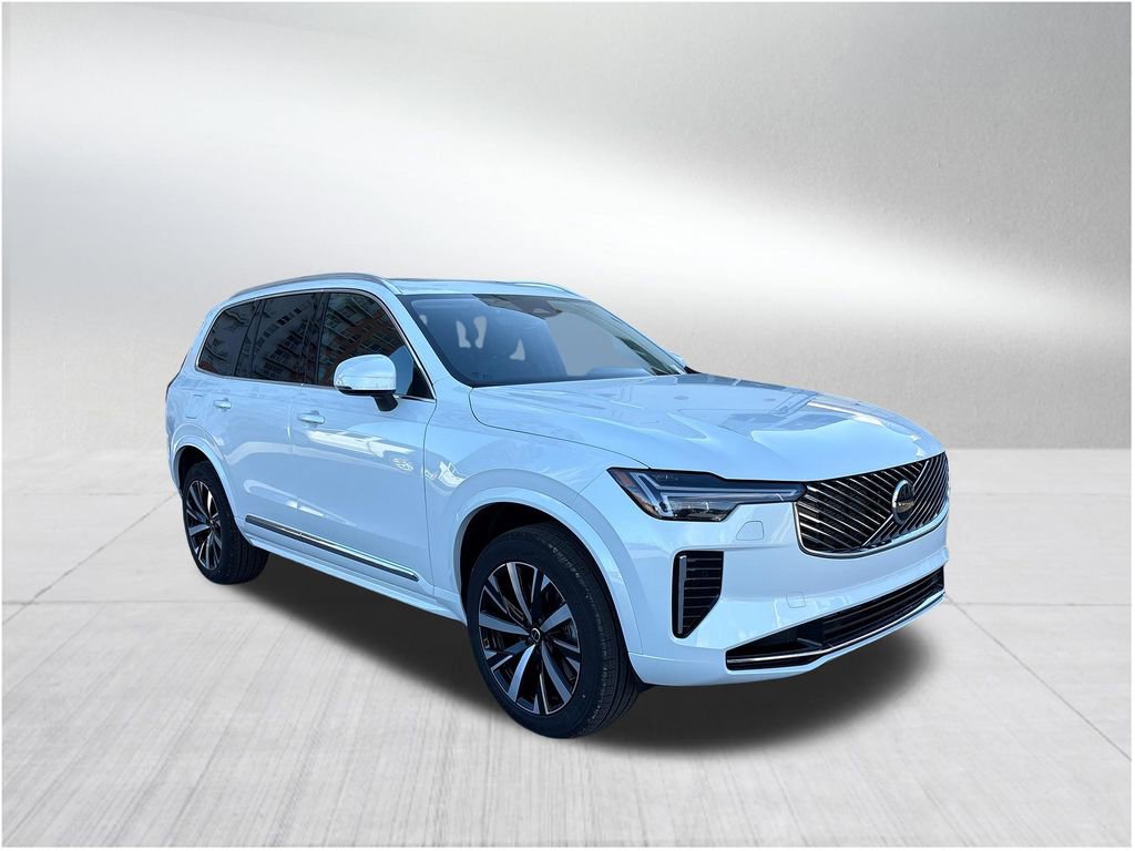New 2026 Volvo XC90 T8 Core image 3