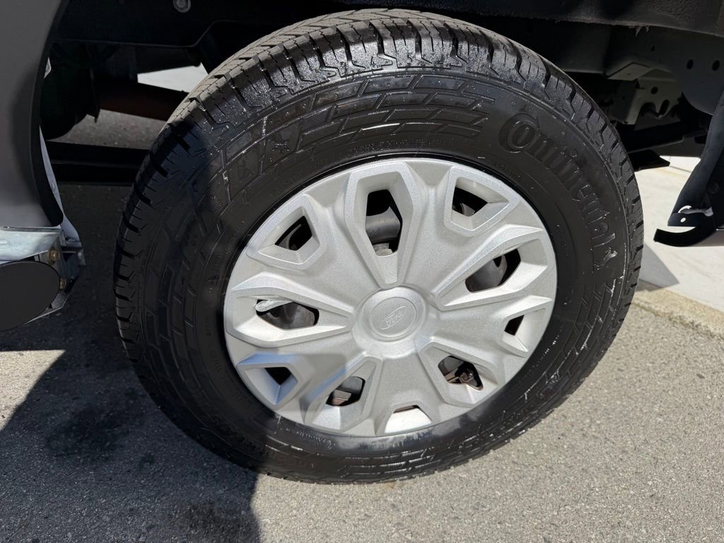 Used 2024 Ford Transit 250 Low Roof w/ Exterior Upgrade Package image 12