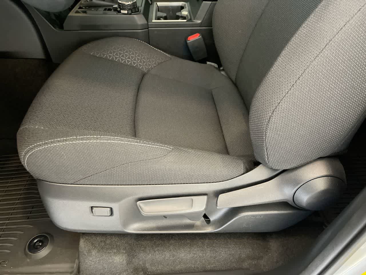 Used 2026 Toyota 4Runner SR5 AWD/4WD image 12