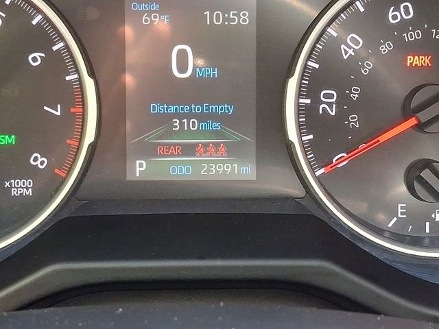 Certified 2021 Toyota RAV4 XLE Premium AWD/4WD image 20