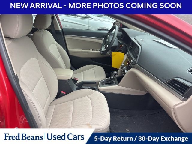 Used 2020 Hyundai Elantra SE image 9