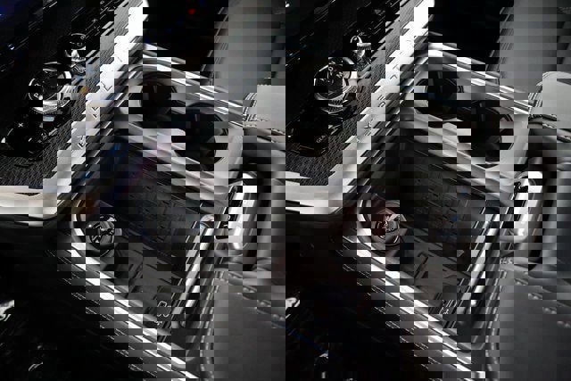 New 2025 Ford Expedition Platinum w/ Stealth Appearance Package image 28