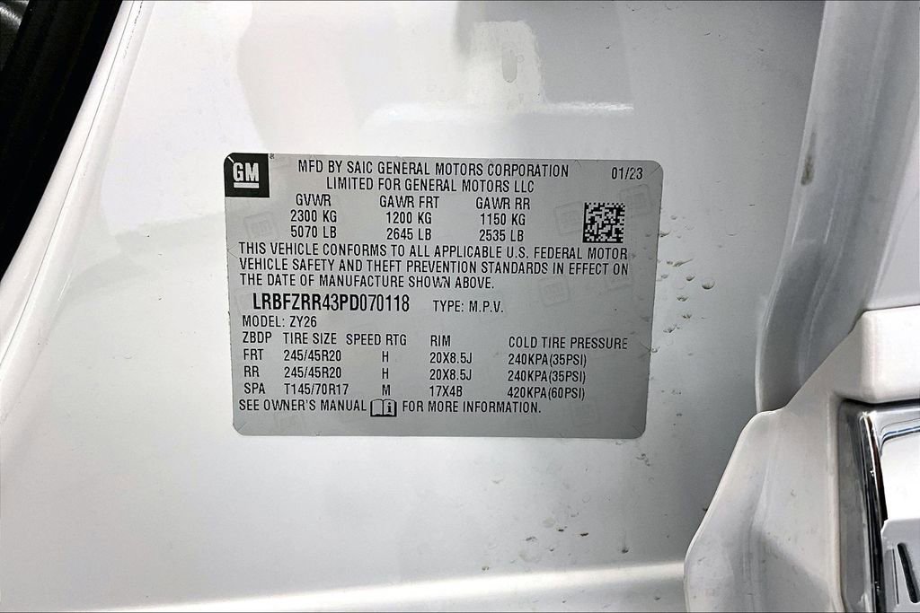 Used 2023 Buick Envision Avenir image 41