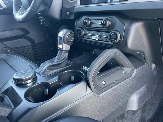 New 2026 Ford Bronco Outer Banks w/ Sasquatch Package AWD/4WD image 22