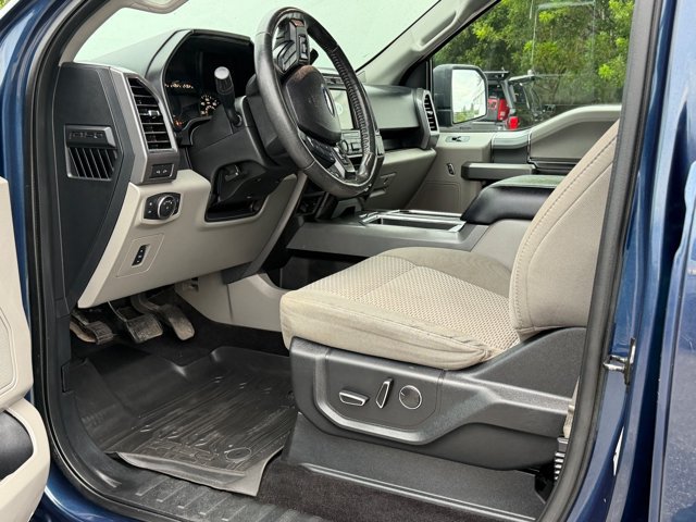 Used 2017 Ford F150 XLT w/ Equipment Group 302A Luxury AWD/4WD image 18
