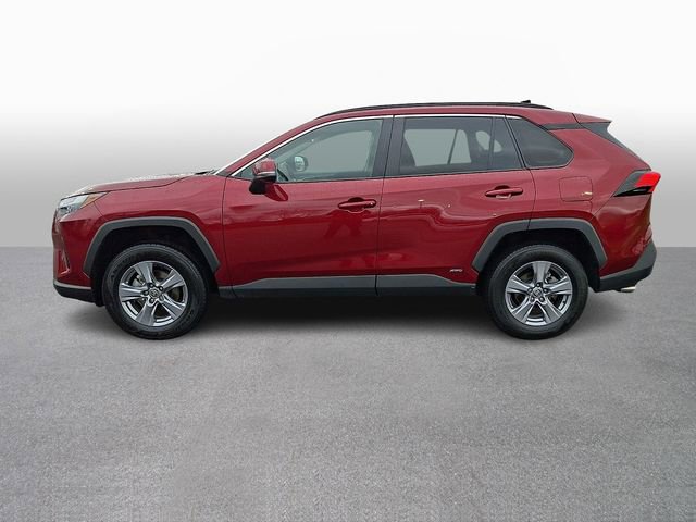 Used 2024 Toyota RAV4 XLE w/ Convenience Package image 7