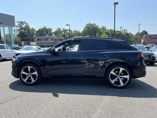 Used 2023 Audi SQ8 Premium Plus AWD/4WD image 2