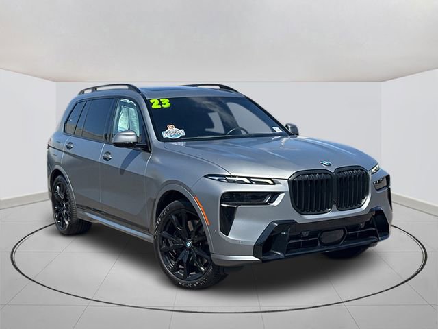 Used 2023 BMW X7 xDrive40i w/ Executive Package image 1