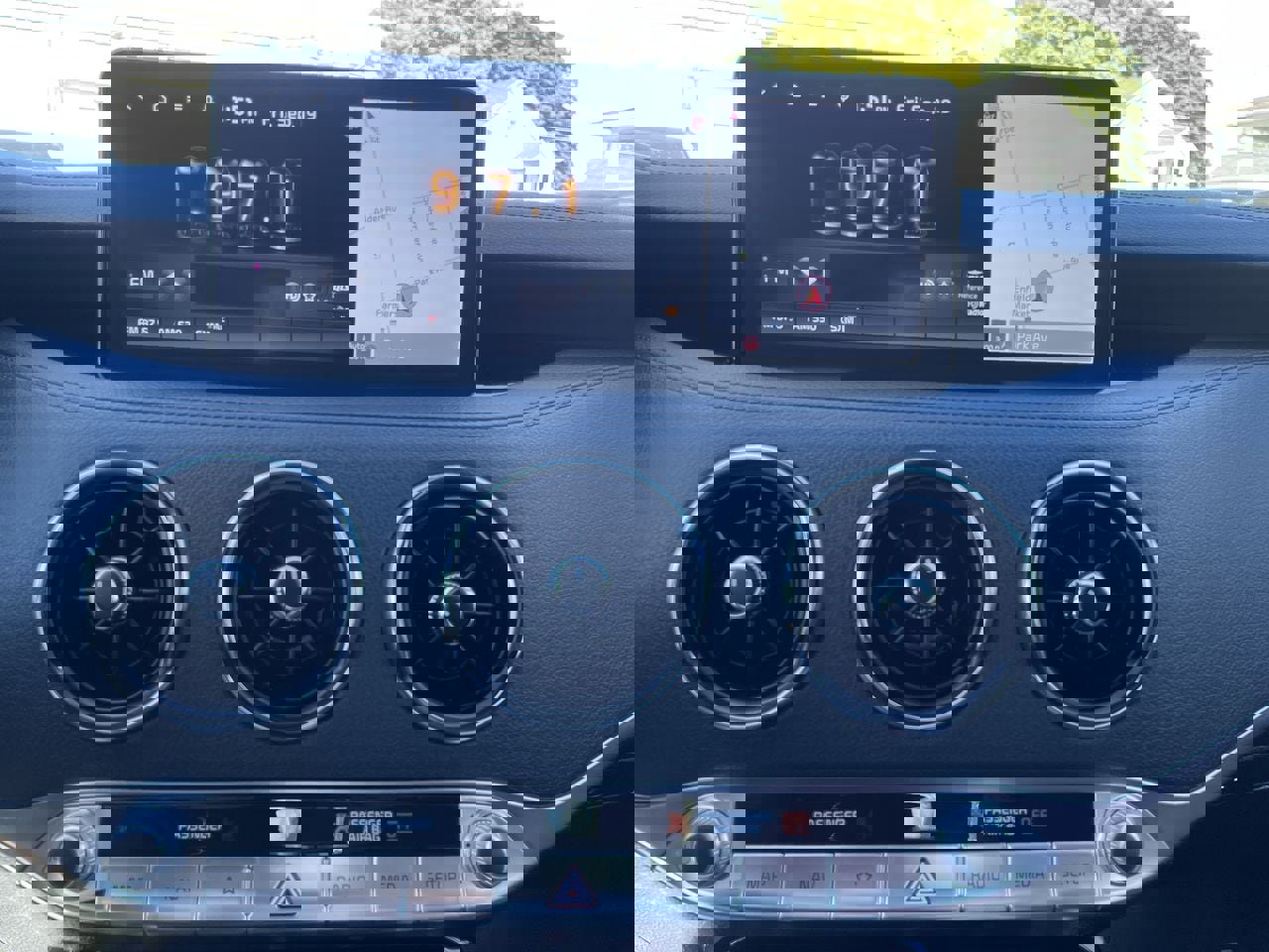 Used 2022 Kia Stinger GT-Line w/ Sun & Sound Package image 13