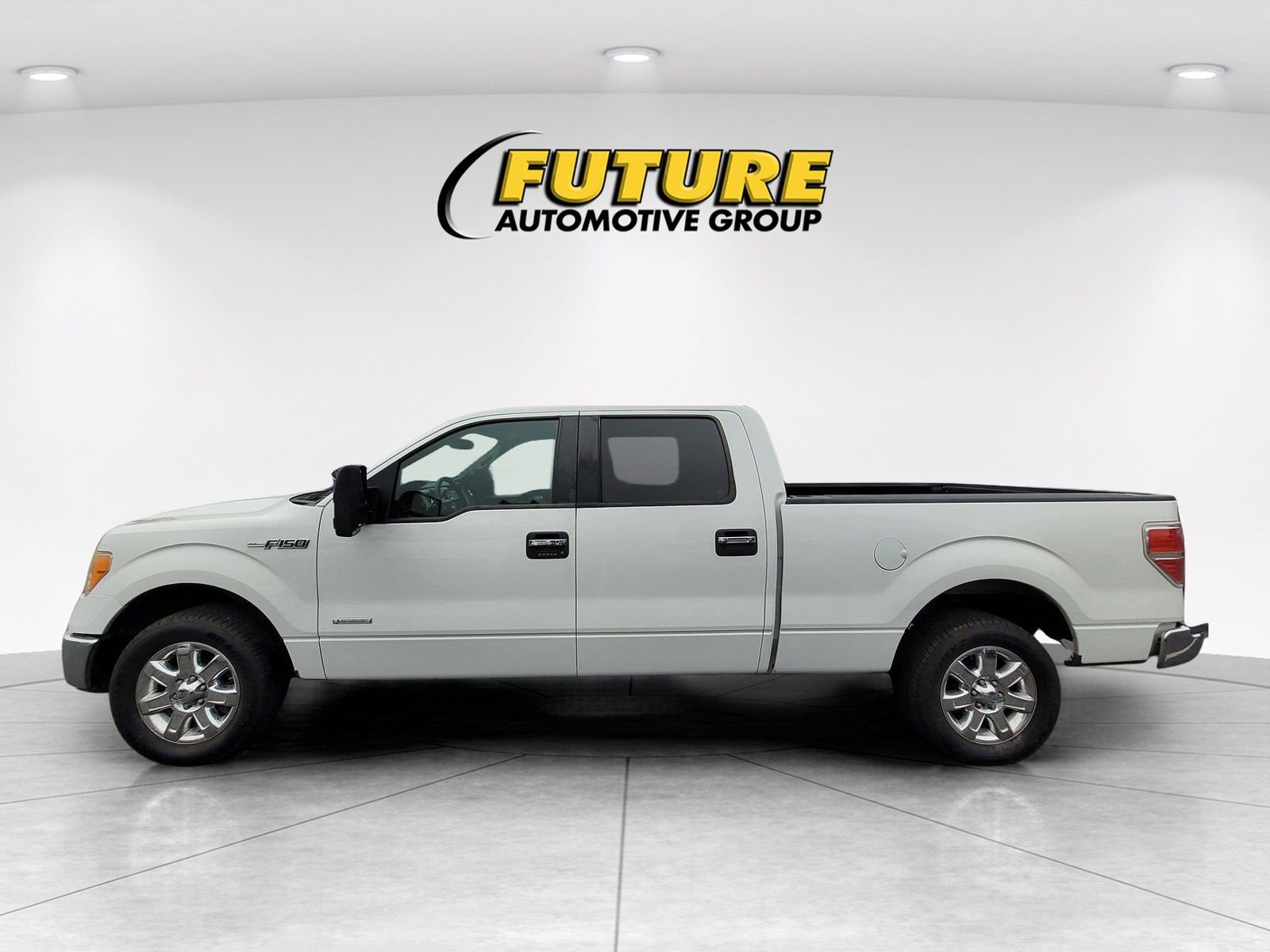 Used 2013 Ford F150 XLT w/ Luxury Equipment Group image 9