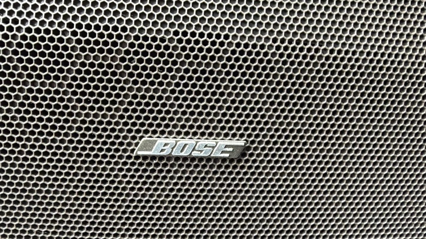 Used 2015 Porsche Cayenne S image 28