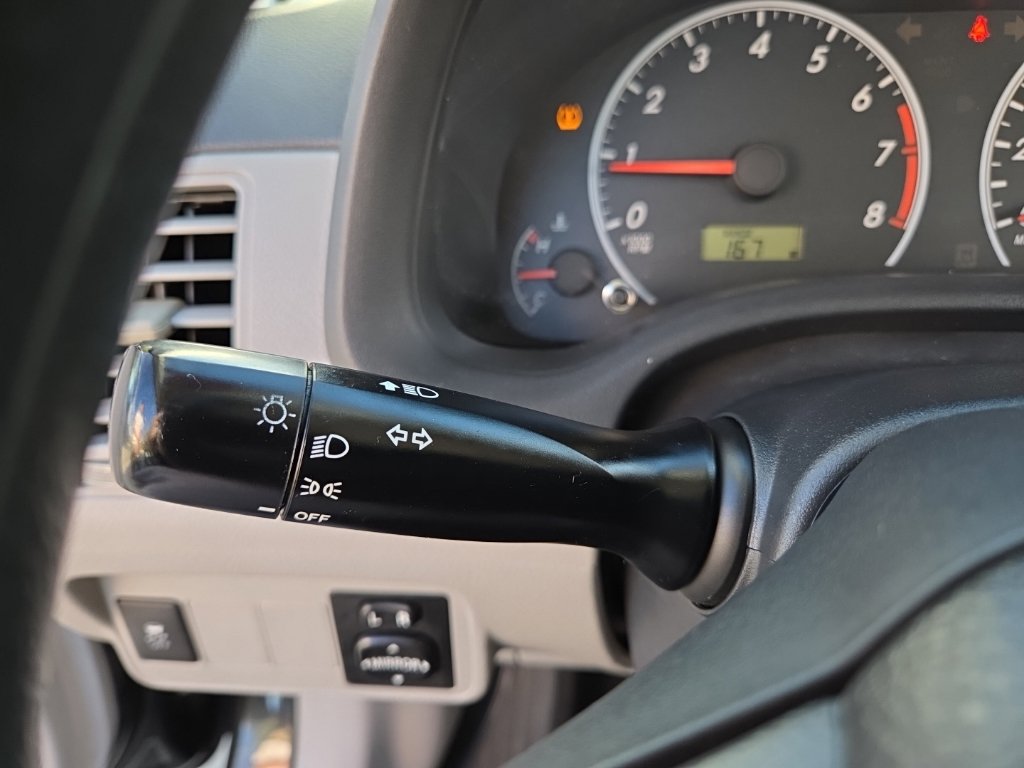 Used 2013 Toyota Corolla L FWD image 31