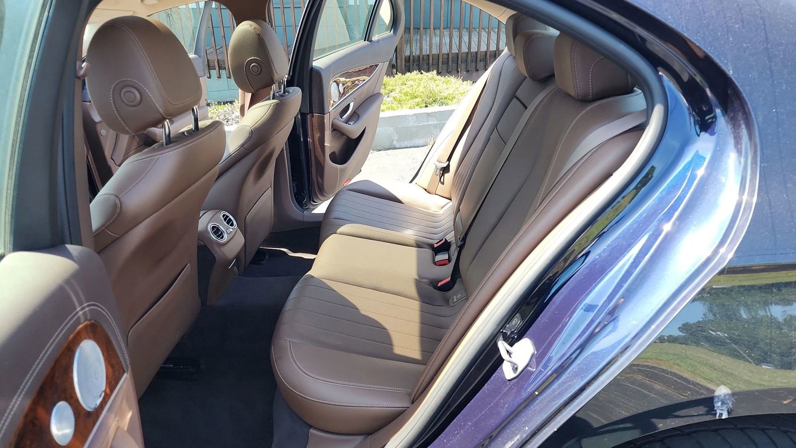 Used 2018 Mercedes-Benz E 300 4MATIC image 24