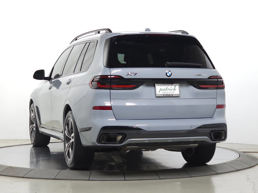 Used 2026 BMW X7 xDrive40i w/ M Sport Package AWD/4WD image 6