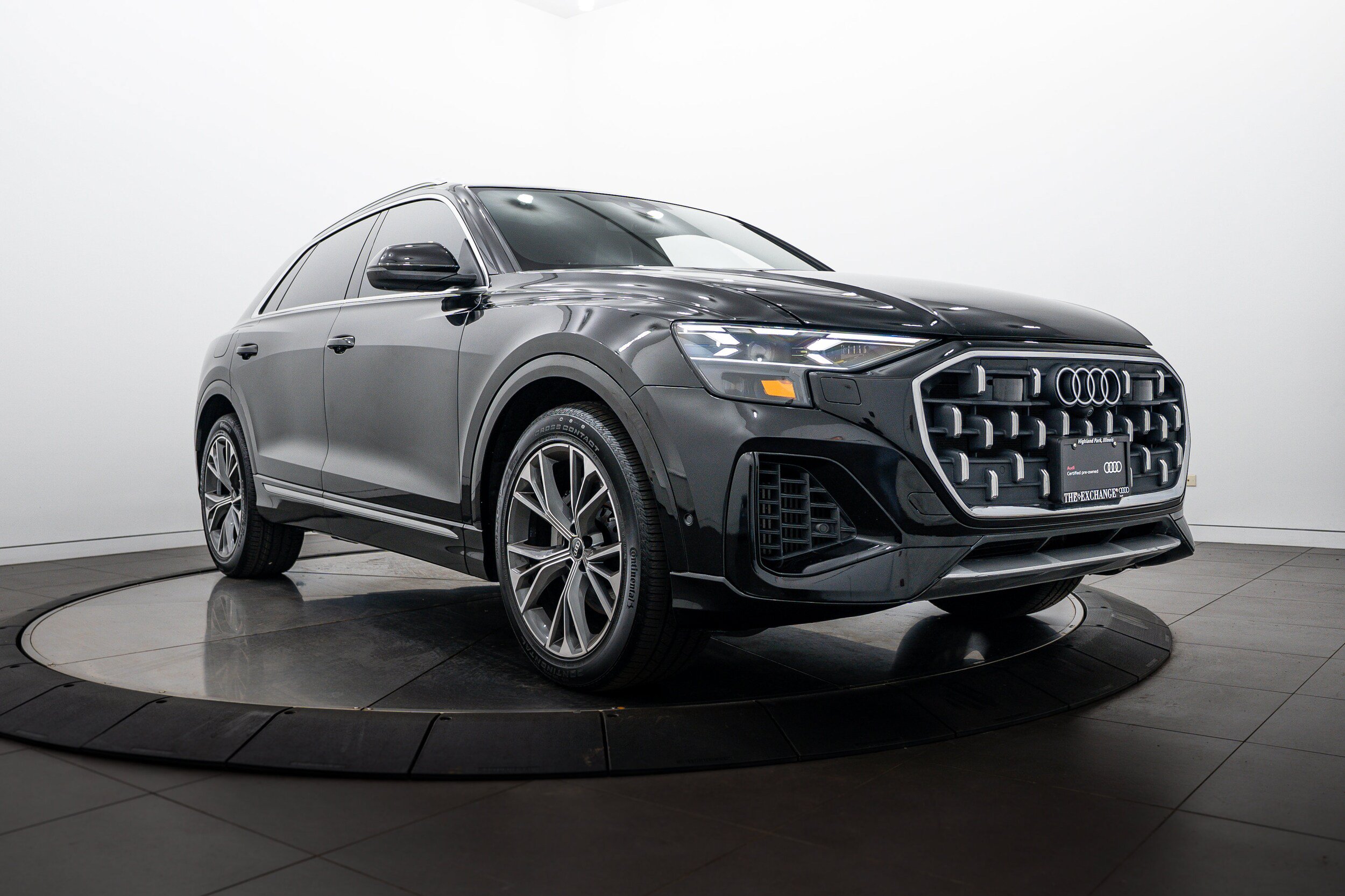 Certified 2024 Audi Q8 Prestige w/ Prestige Package AWD/4WD video 1