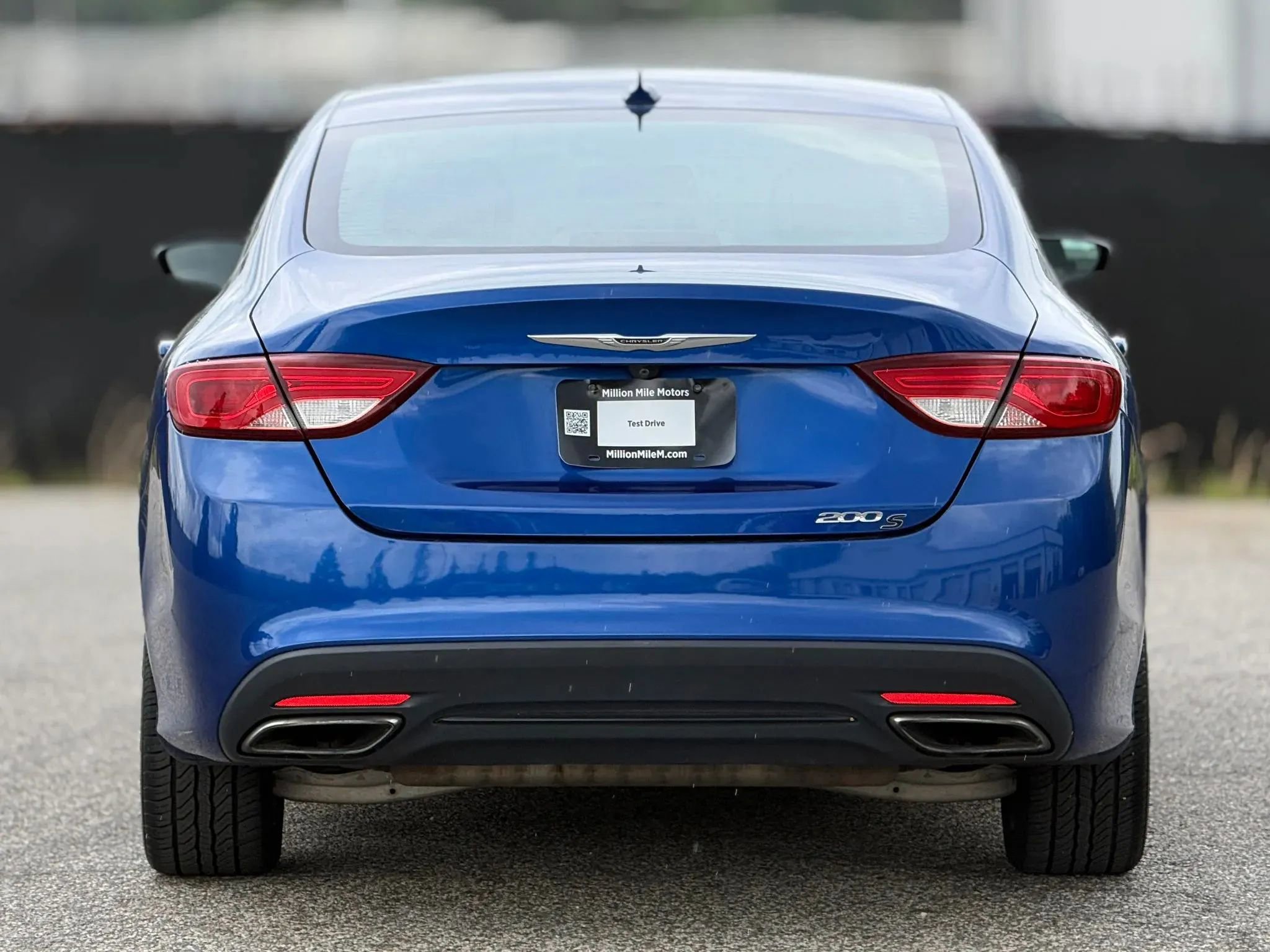 Used 2015 Chrysler 200 S w/ Navigation & Sound Group I image 4