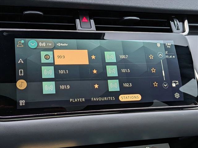 Used 2022 Land Rover Range Rover Evoque HST image 13