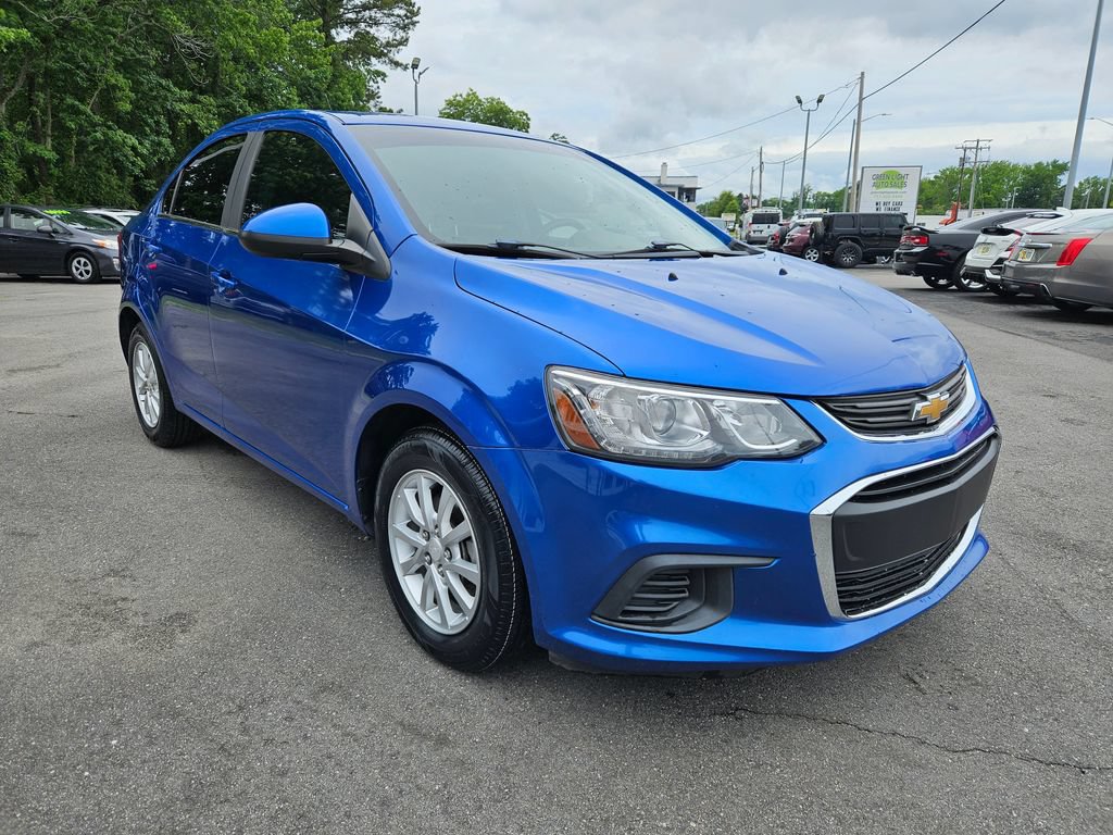 Used 2019 Chevrolet Sonic LT FWD image 3
