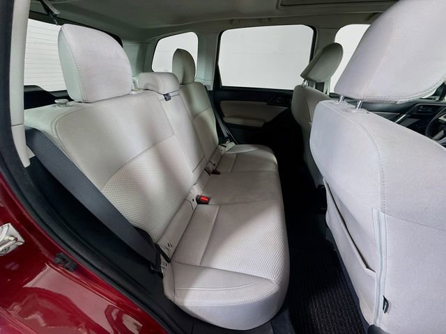 Used 2018 Subaru Forester 2.5i Premium w/ All-Weather Package AWD/4WD image 29