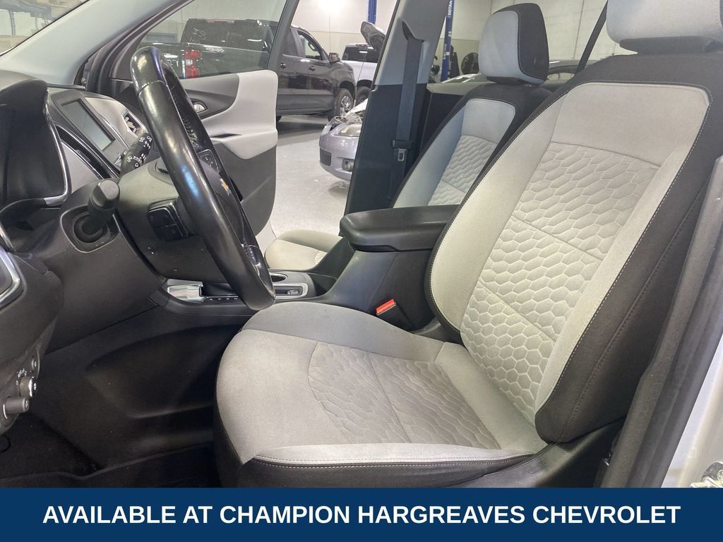 Used 2020 Chevrolet Equinox LT w/ Driver Convenience Package FWD image 26