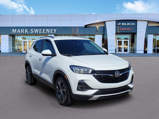 Used 2023 Buick Encore GX Select w/ Safety Package II FWD image 3
