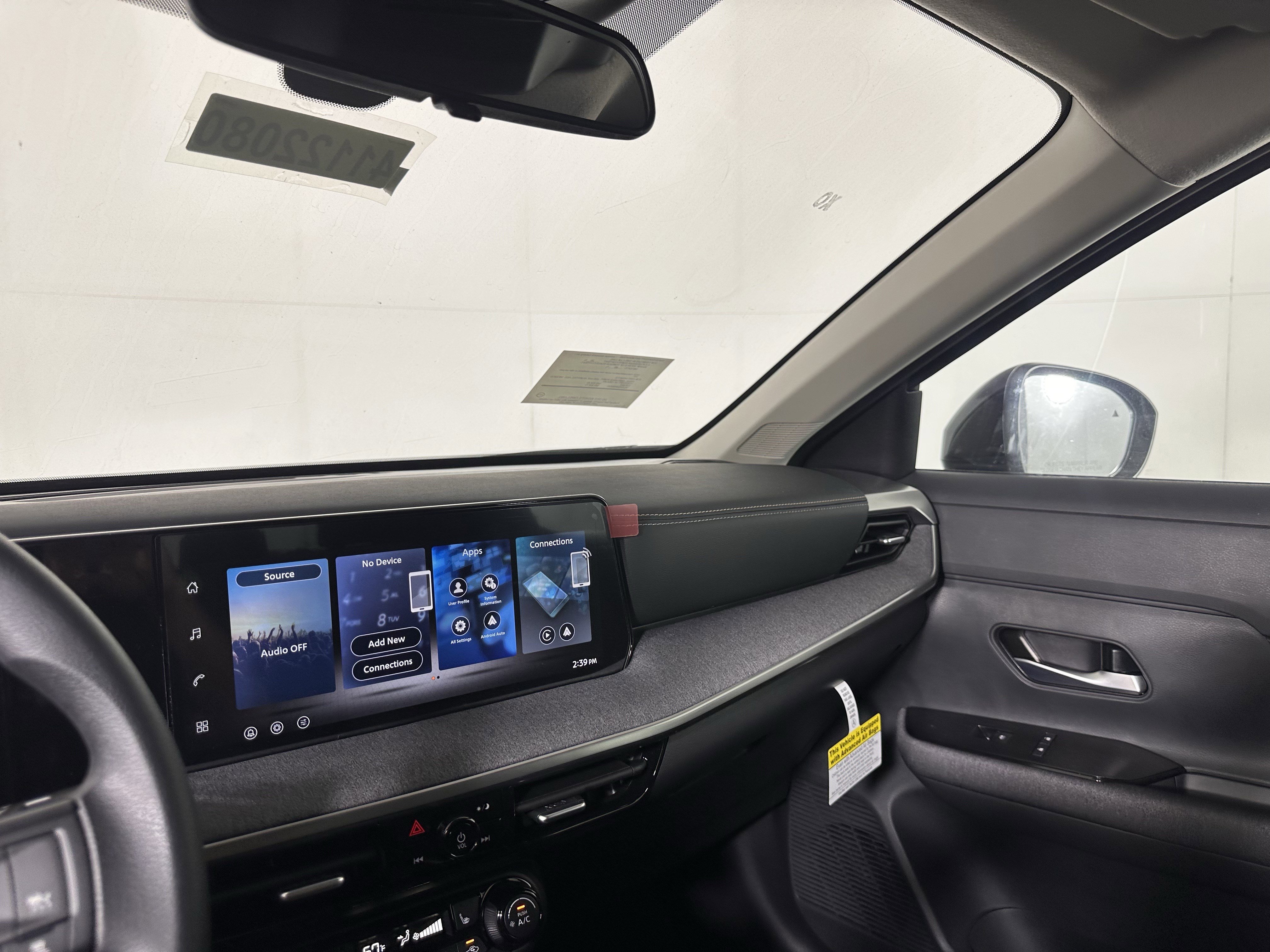 New 2026 Nissan Kicks SV image 29