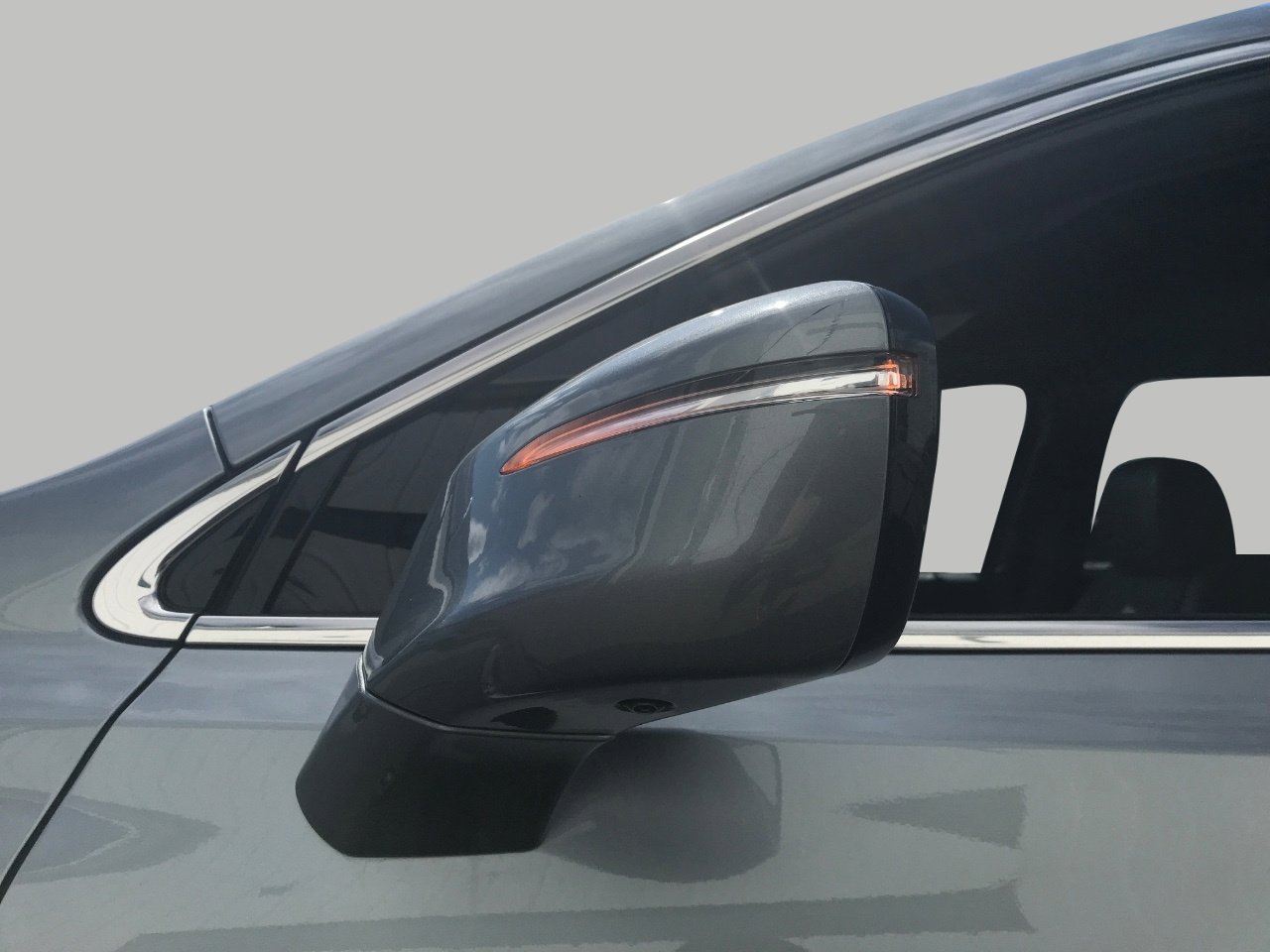 Used 2023 Buick Enclave Essence image 33