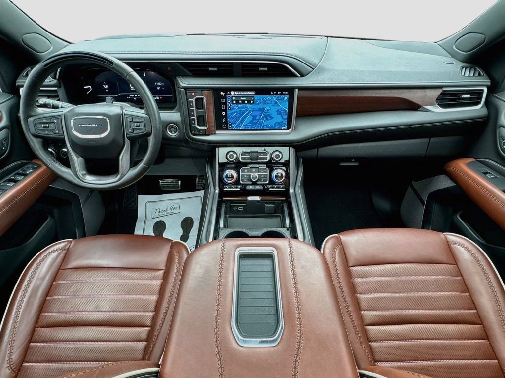 Used 2024 GMC Yukon Denali Ultimate w/ LPO, Floor Liner Package AWD/4WD image 29