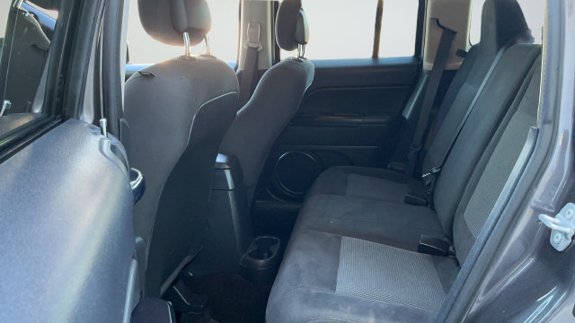 Used 2015 Jeep Patriot Sport w/ Power Value Group FWD image 19