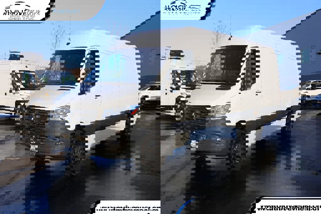 Used 2023 Mercedes-Benz Sprinter 4500 w/ Acoustic Package image 1