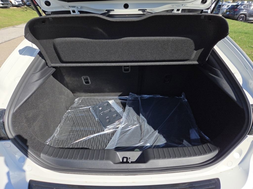 New 2026 MAZDA MAZDA3 2.5 S Hatchback w/ Premium Pkg image 14
