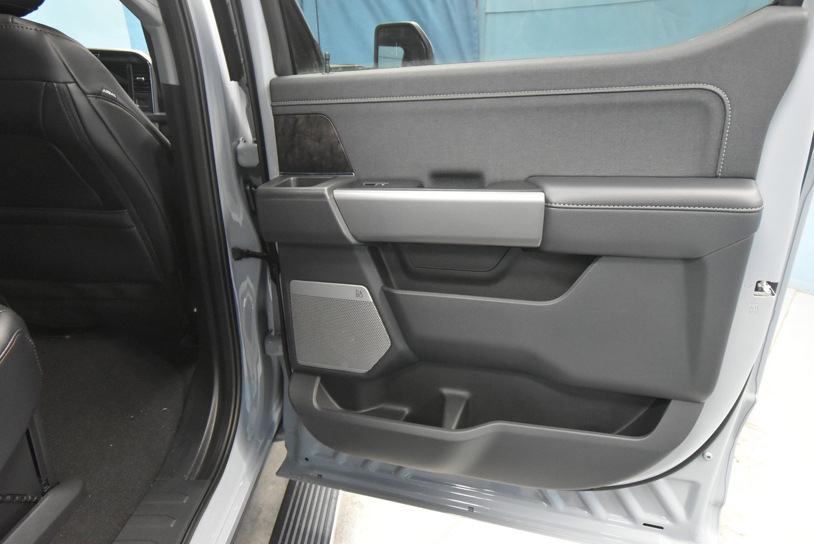 New 2025 Ford F350 Lariat w/ Lariat Ultimate Package image 21