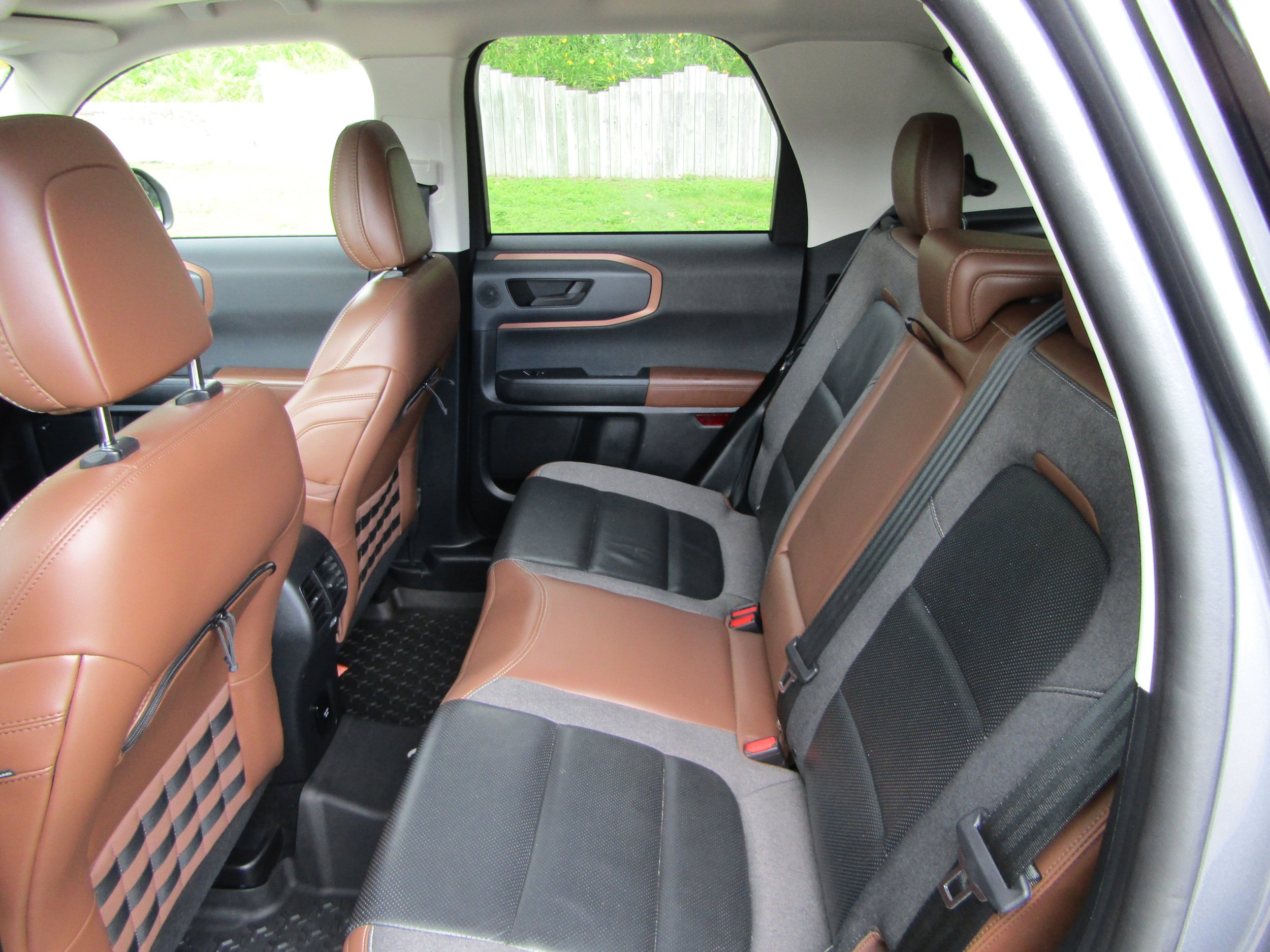 Used 2021 Ford Bronco Sport Outer Banks w/ Outer Banks Package AWD/4WD image 13