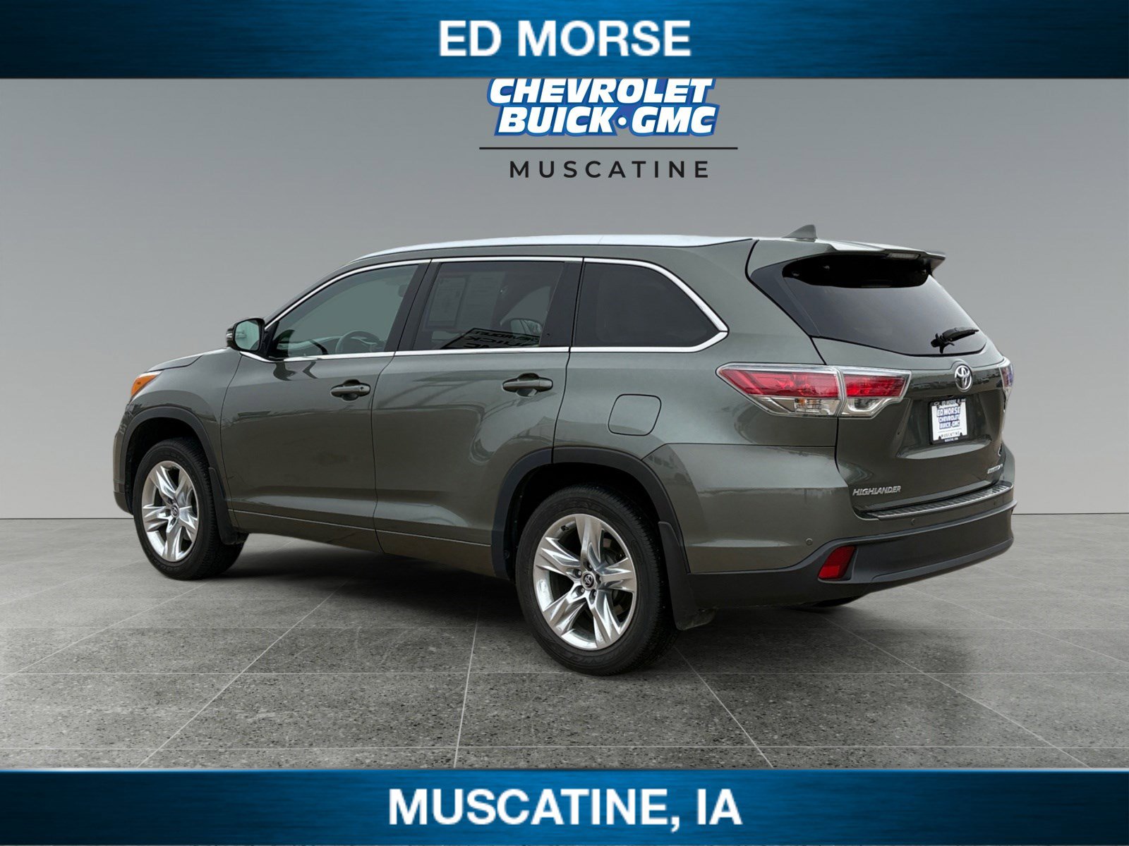 Used 2016 Toyota Highlander Limited image 3