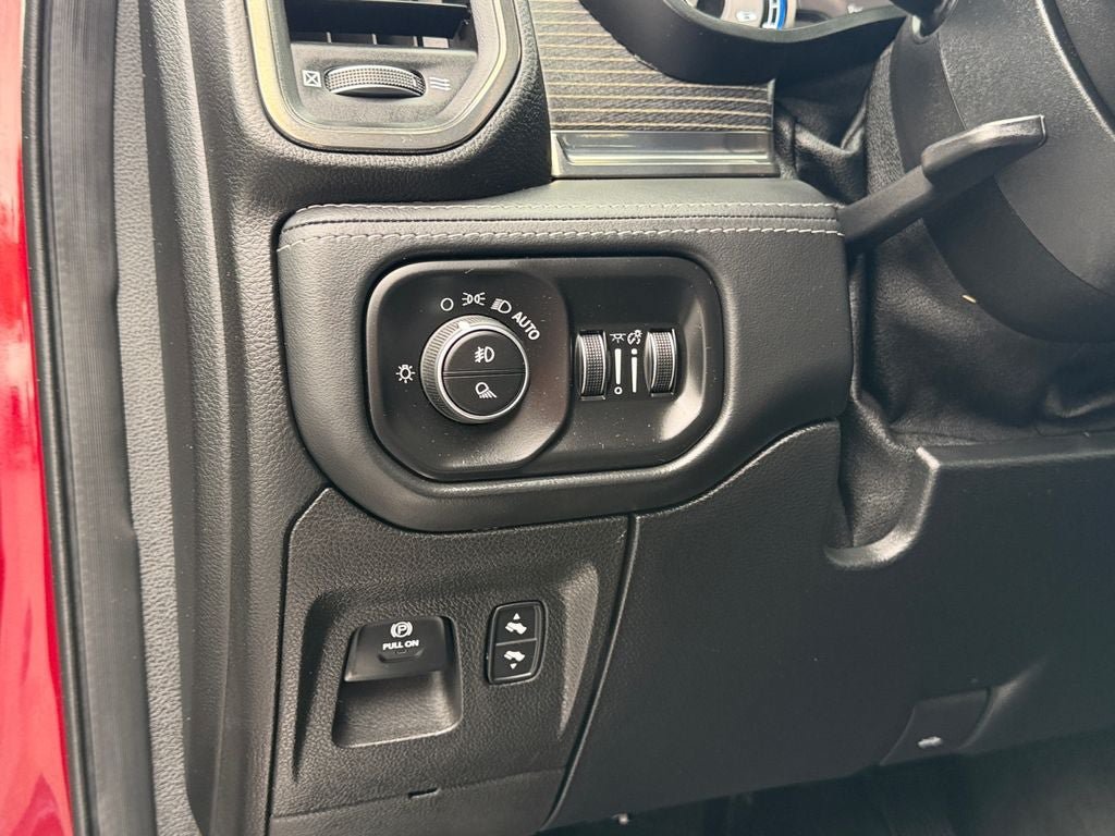 Used 2020 RAM 1500 Limited AWD/4WD image 19