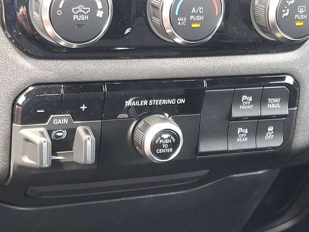 New 2025 RAM 1500 Tradesman w/ Night Edition image 16