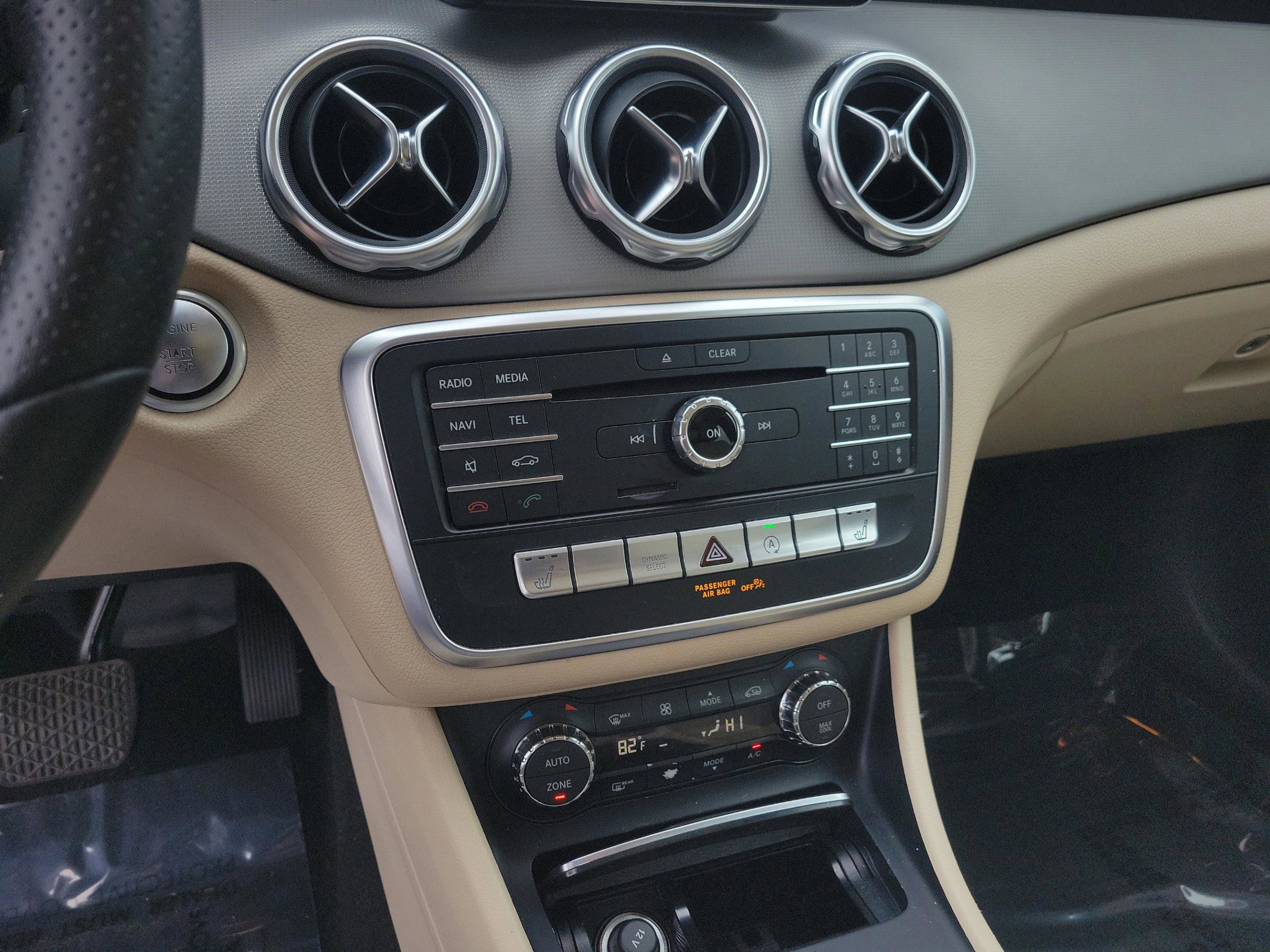 Certified 2018 Mercedes-Benz GLA 250 image 32