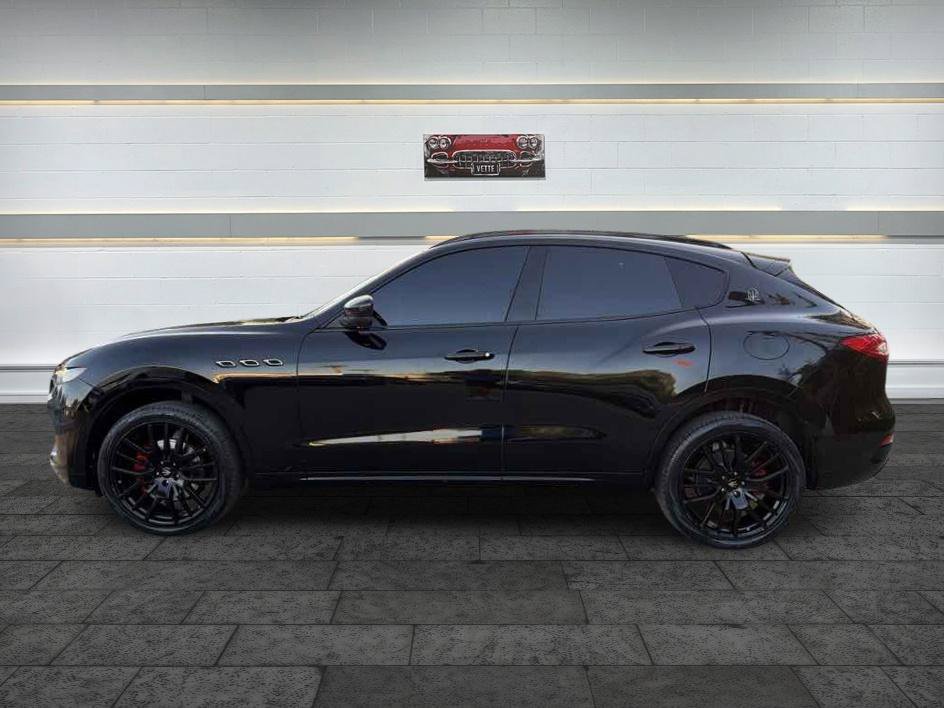 Used 2018 Maserati Levante AWD/4WD image 4