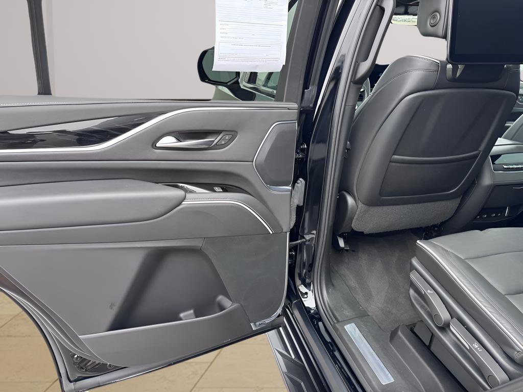Used 2023 Cadillac Escalade Sport image 38