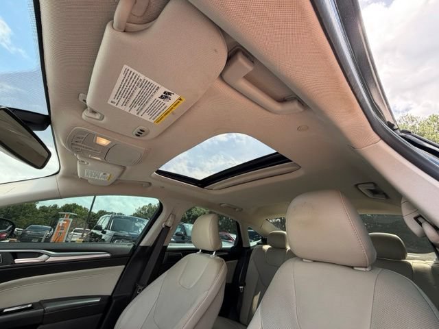 Used 2015 Ford Fusion Energi Titanium w/ Driver Assist Package FWD image 21
