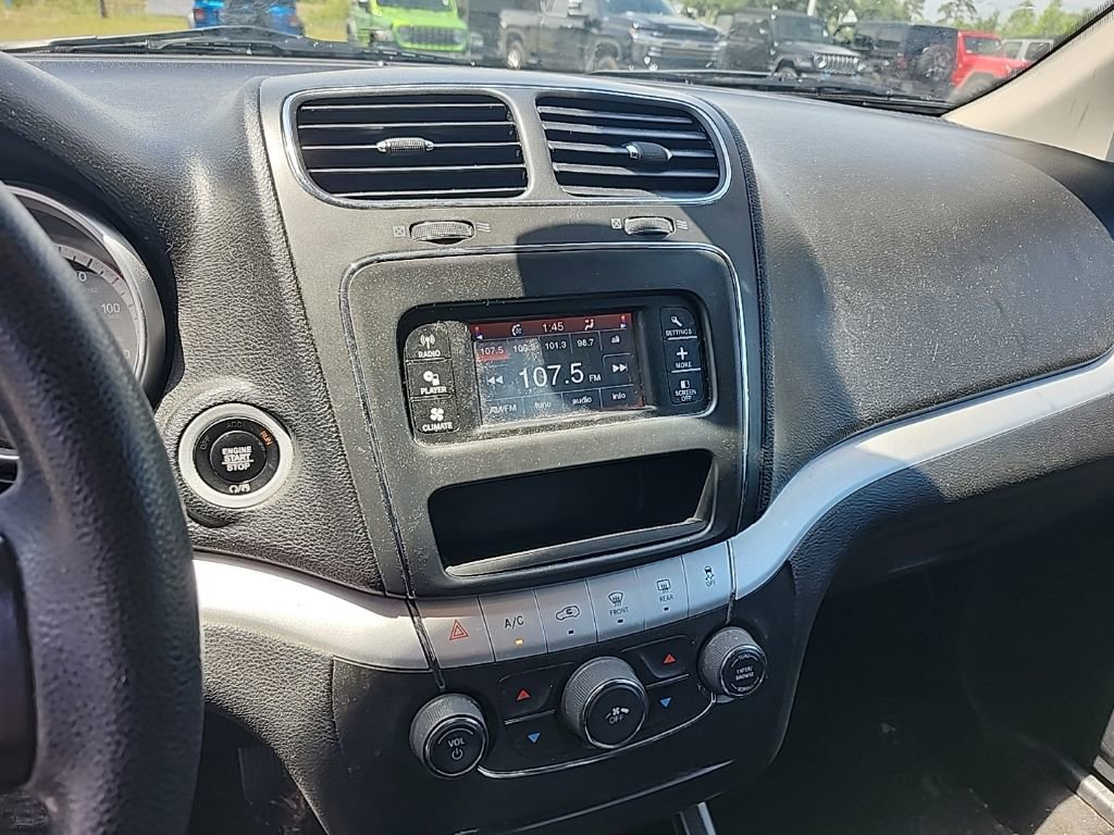 Used 2019 Dodge Journey SE image 20