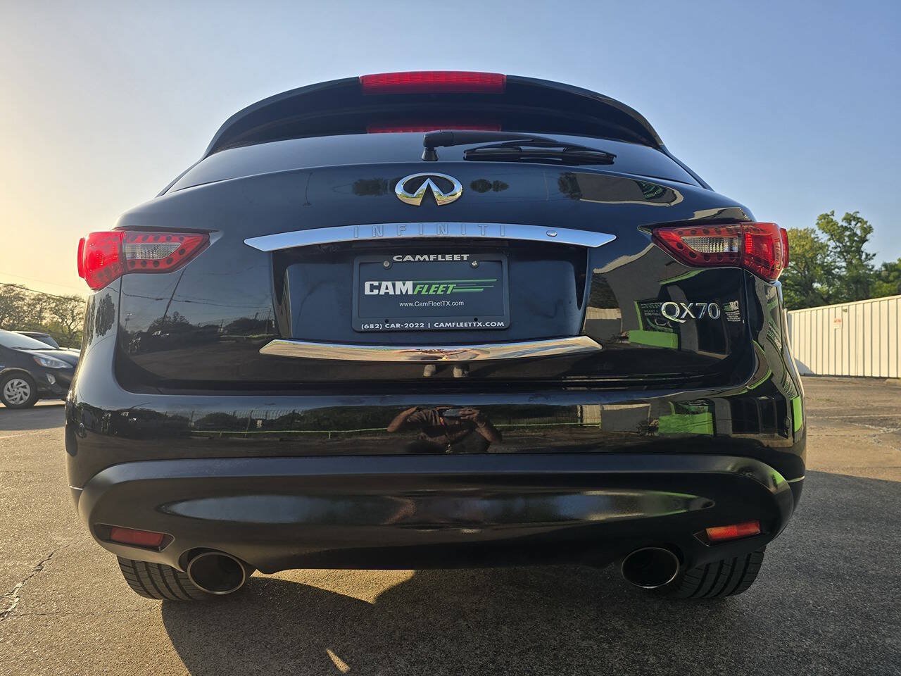 Used 2015 INFINITI QX70 AWD w/ Premium Package image 12