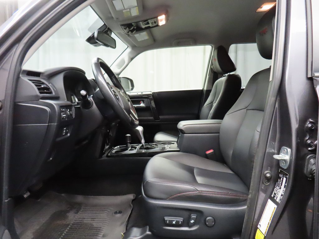 Used 2023 Toyota 4Runner TRD Off-Road Premium image 9