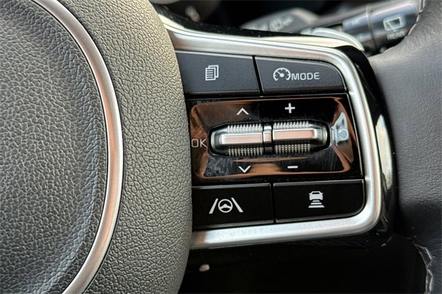 Used 2022 Kia Sorento SX image 40
