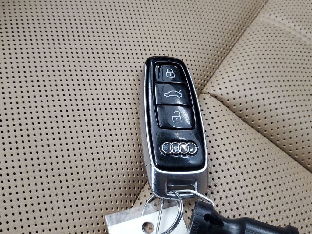 Used 2019 Audi A8 L 3.0T image 26